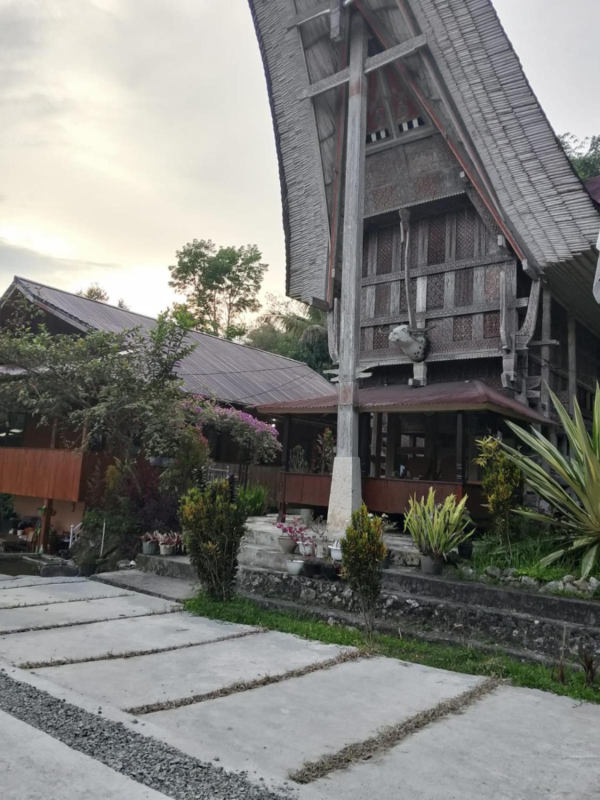 Nuansa Homestay Authentic&Hospitality รานเตเปา ภายนอก รูปภาพ